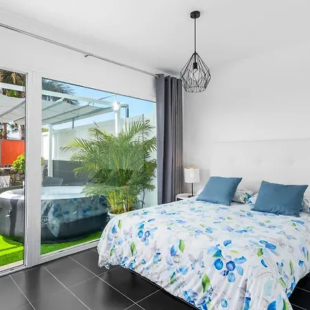 Sara De Lujo Piscina Privada Climatizada Ferienhaus *
