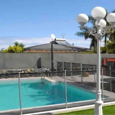 Sara De Lujo Piscina Privada Climatizada Puerto de la Cruz (Tenerife)